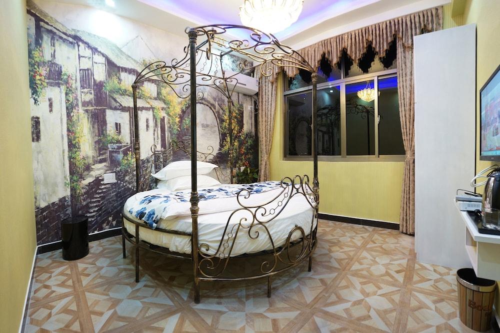 Wuzhen Tiantaixiehou Hotel