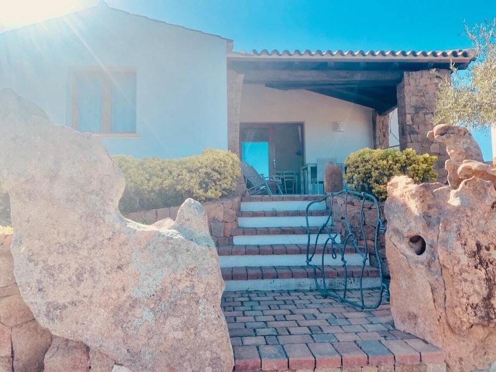 Solaria Apartment III