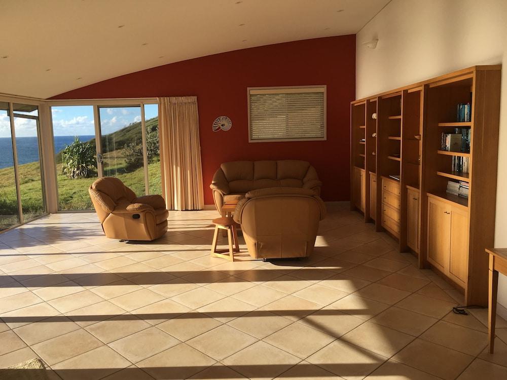 OceanScape Luxury Beachfront Villas