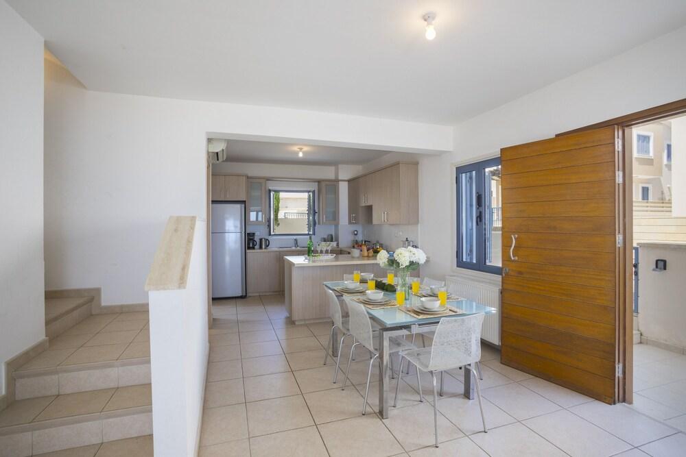 Protaras Villa Protamare