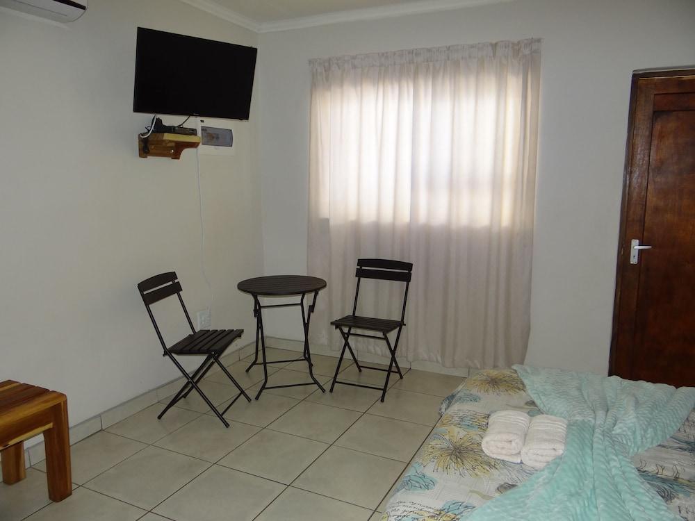 Eden Self Catering Chalets