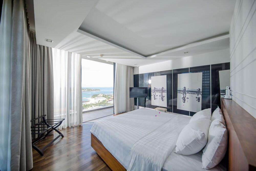 Acqua Villa Nha Trang