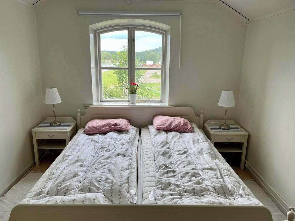 Skeppsdockans Camping & Vandrarhem