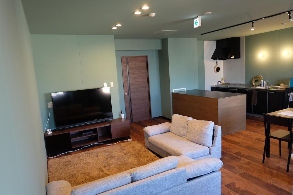 Tune Hakodate Hostel & MusicBal