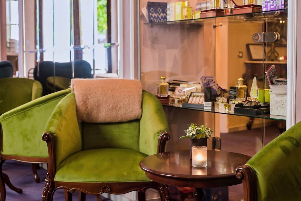 The Town House - Adults Only