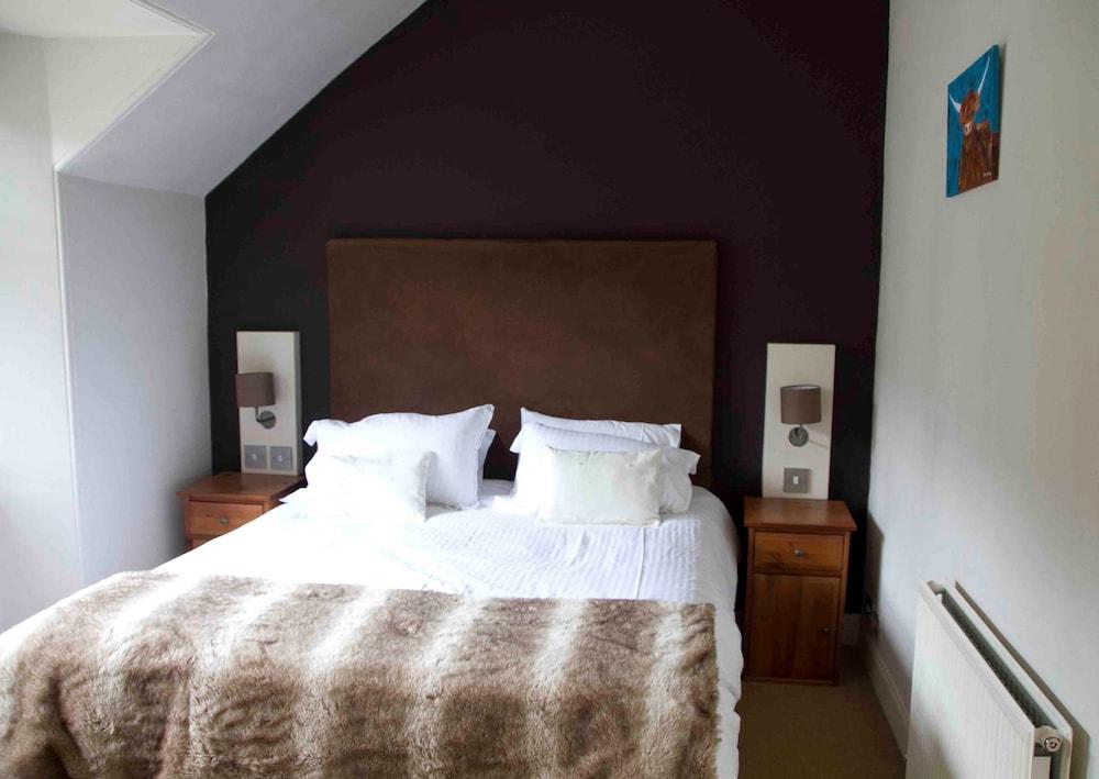 Airlie House Self-Catering