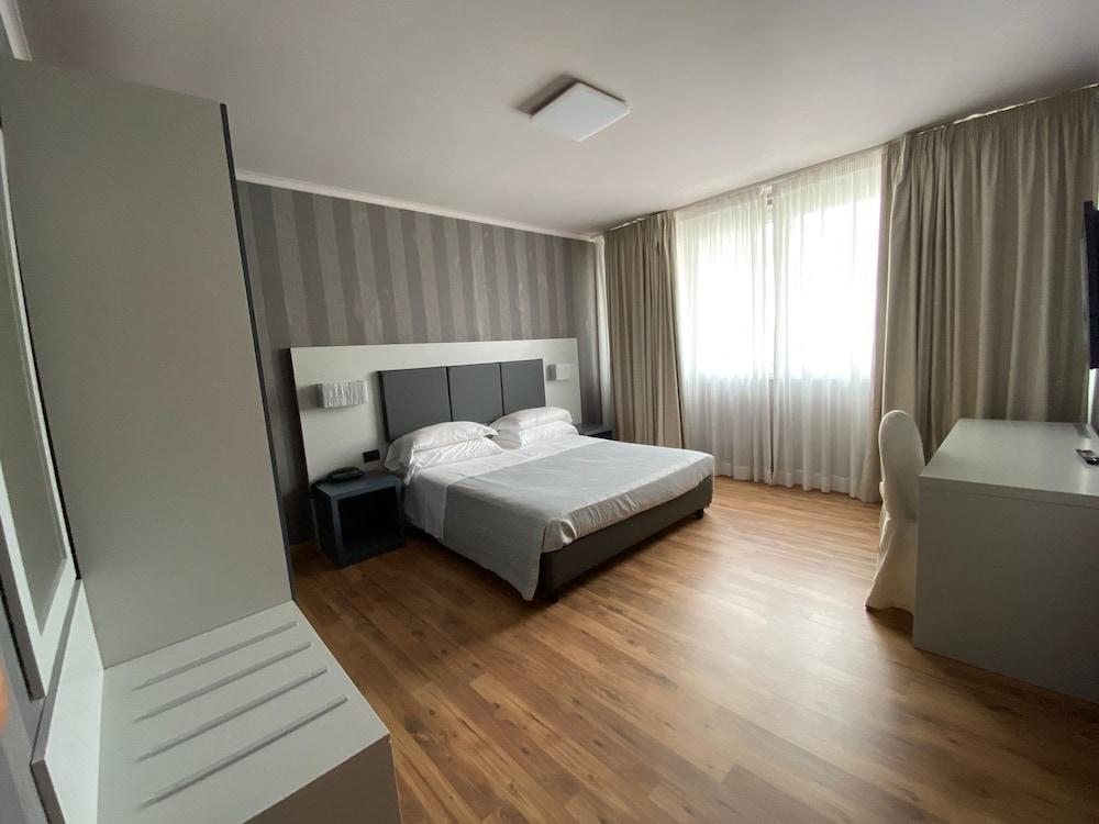 Mediterraneo Palace Depandance