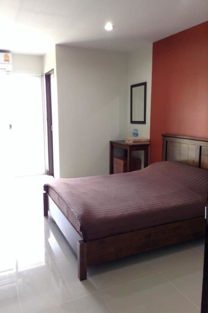 Apartment Baan Khun Mae