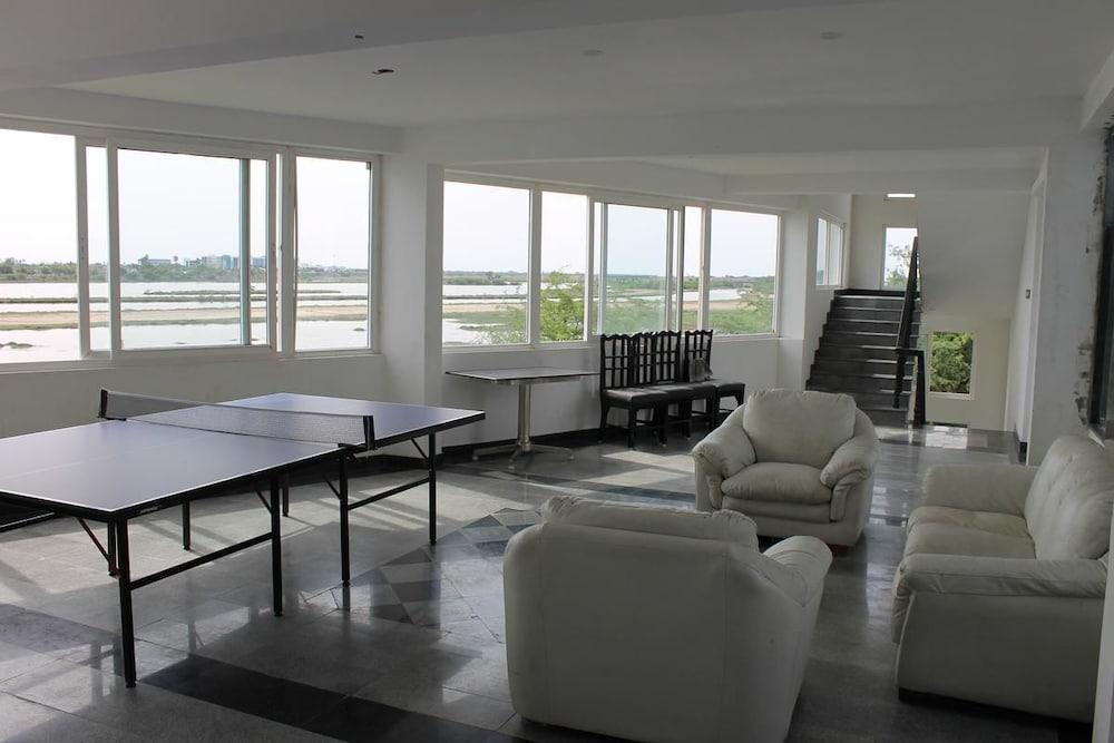 Nirvana Boutique Hotel