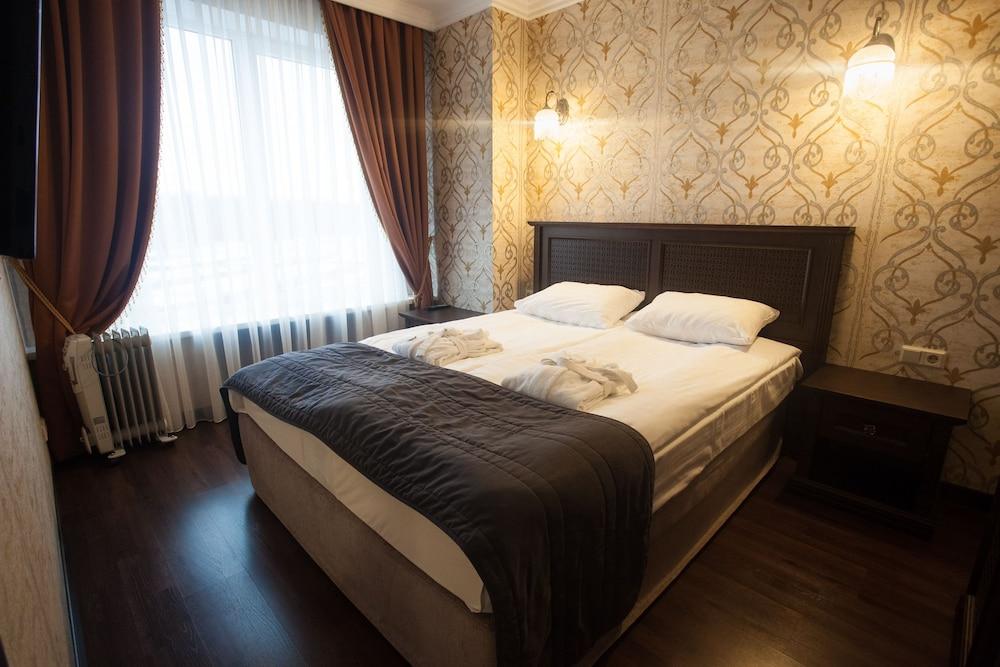 Komendantskaya Dacha