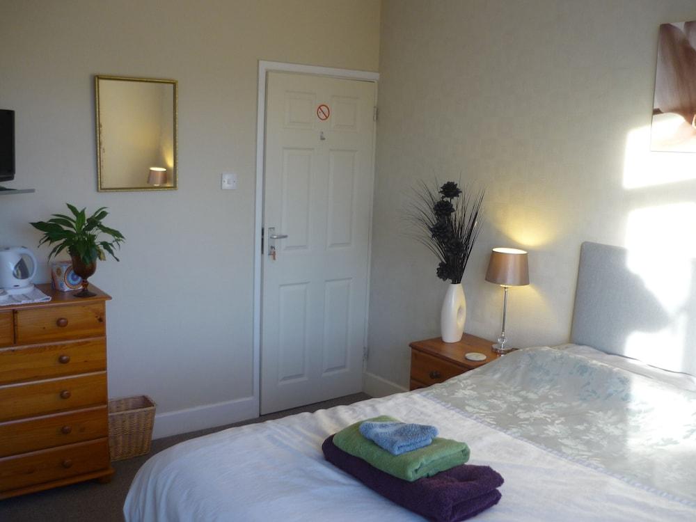 De La Warr Guest House