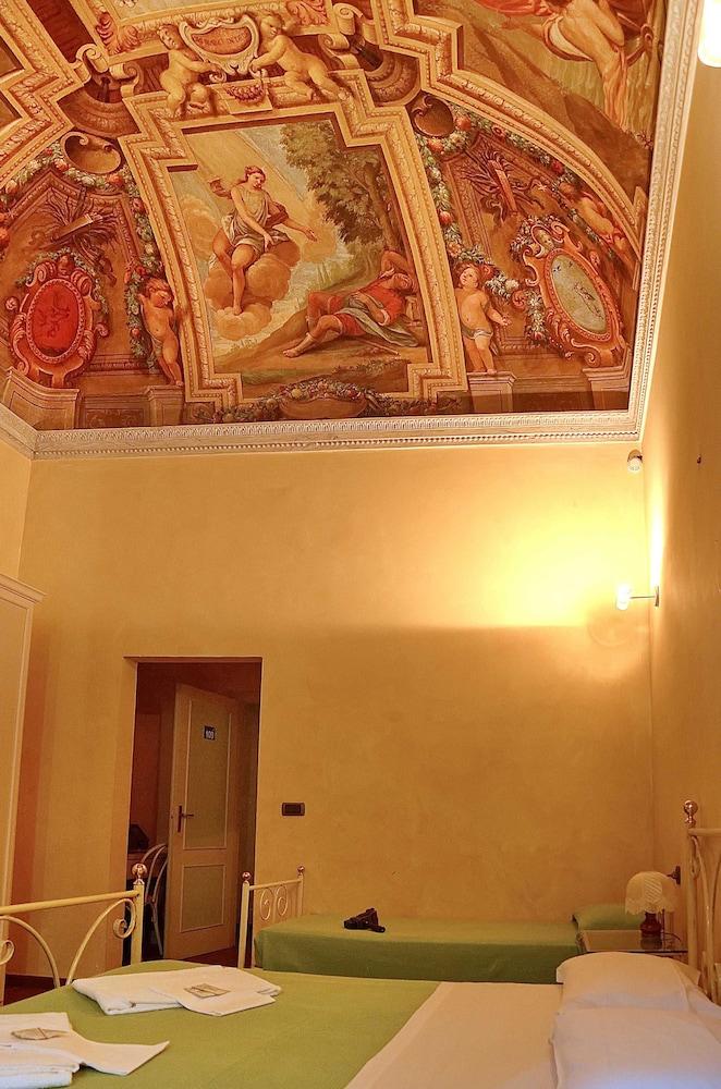 Ostello Palazzo Pierantoni