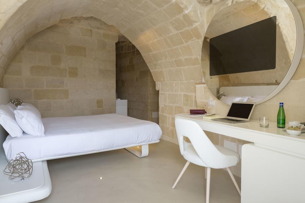 Aquatio Cave Luxury Hotel & SPA