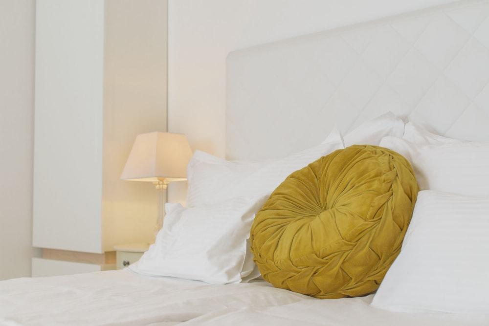 Best Location Apartments