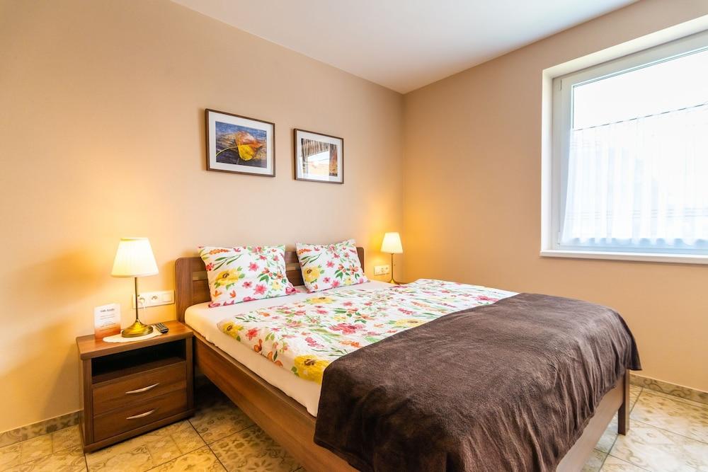 Apartmanovy dom Villa Ephélia