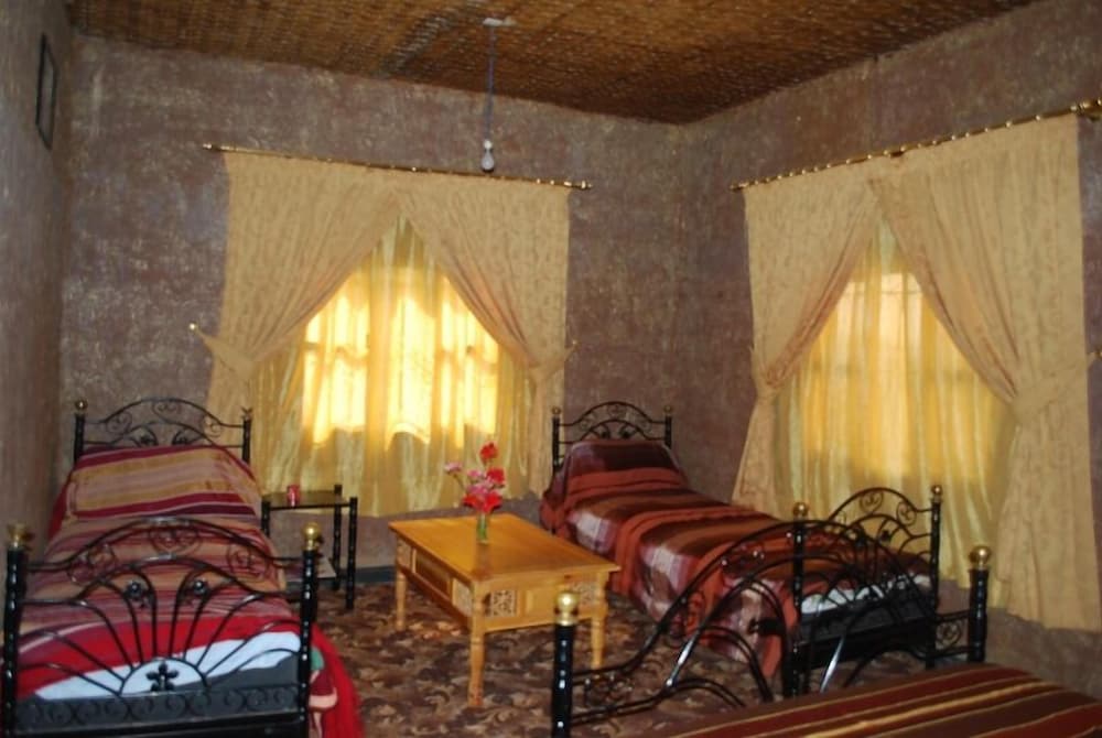 La Maison Traditionnelle