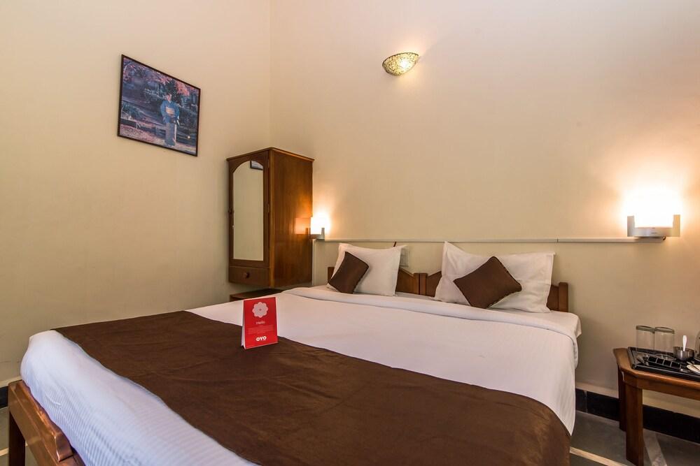 OYO 10424 Hotel Bigg Daddy