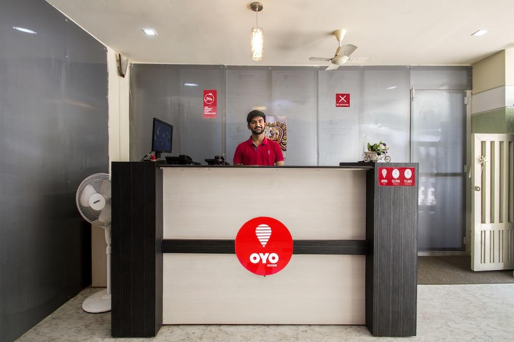 OYO 6749 The Royal Nest