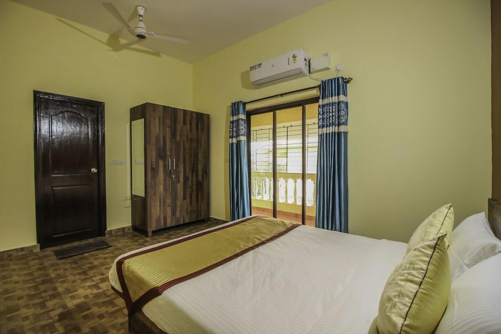 OYO 10402 Home 4 BHK Villa near Mandovi River