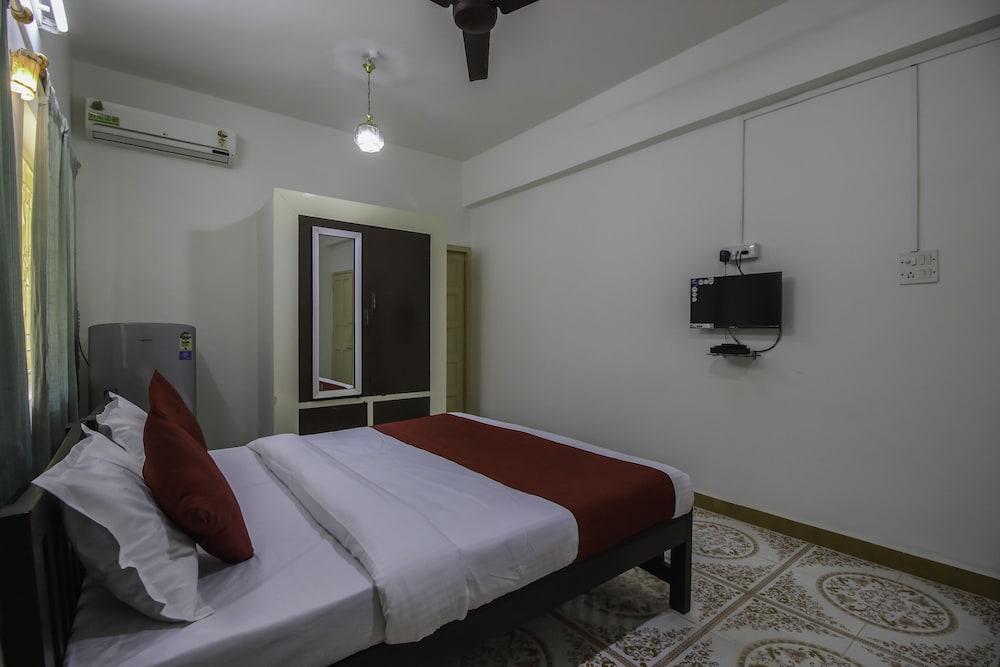 OYO 10791 Home Elegant Studio Candolim Beach