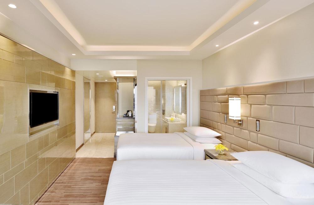 Courtyard by Marriott Bengaluru Hebbal