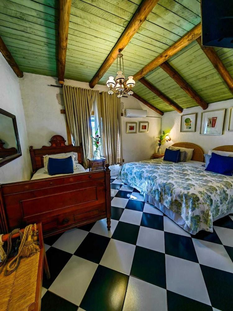 Hotel Vendimia Parador