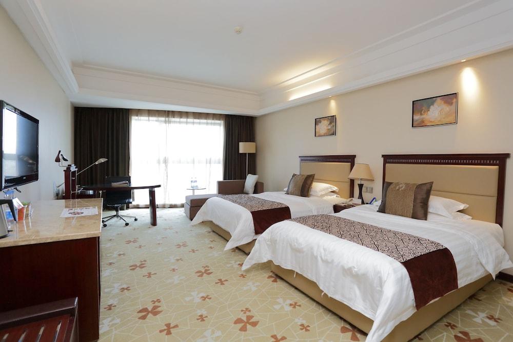 Arcadia International Hotel