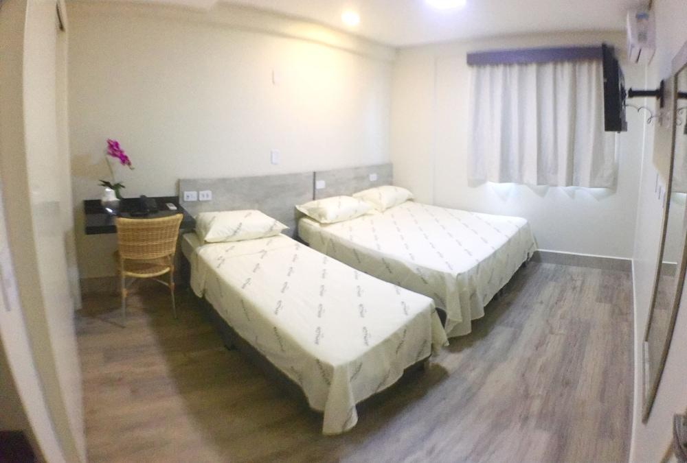 Hotel Avalon Maringá