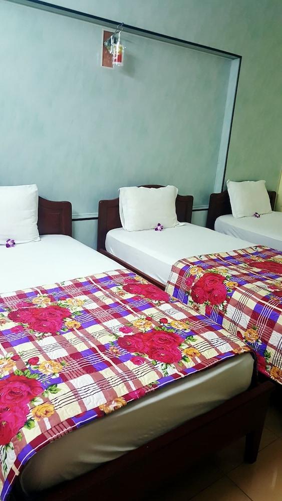 Phong Lan Guesthouse