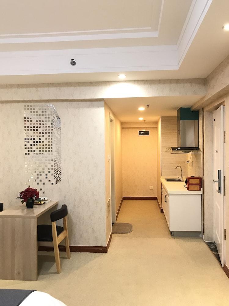 Xi'an Phoenix Holiday Hotel