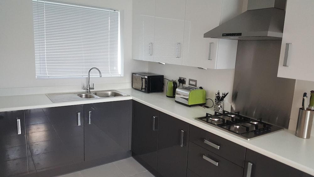 THE AXIS GUEST HOUSE