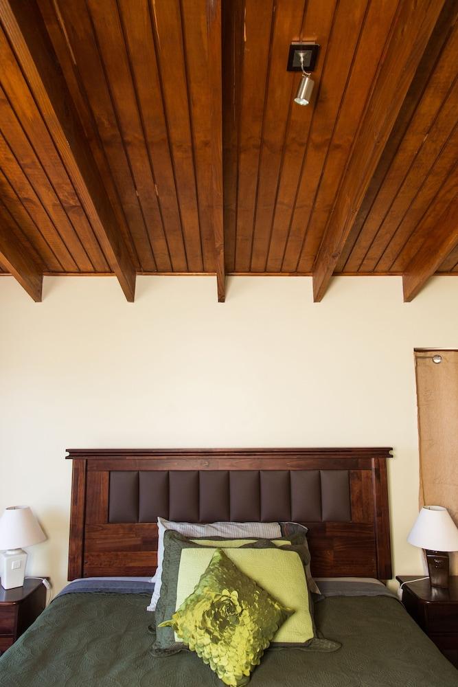 Isla de Maipo Country home