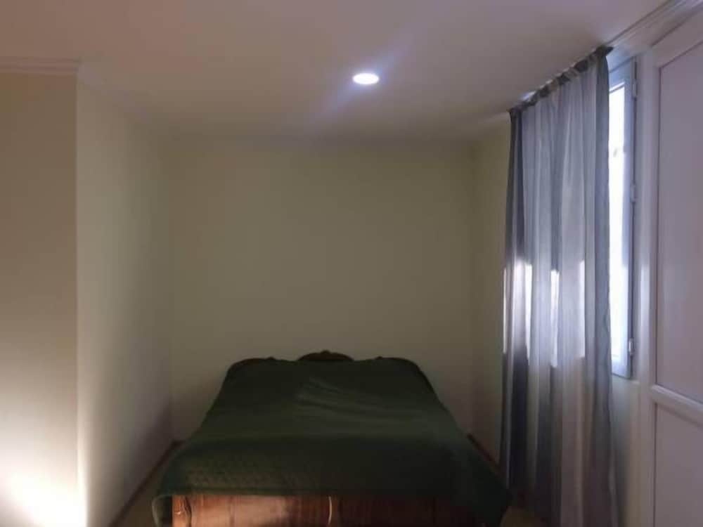 Hotel Pirosmani - Hostel