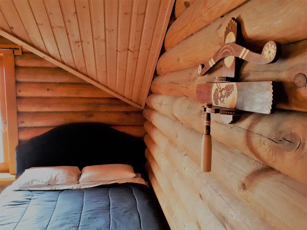 Tidal Bore Rafting Resort