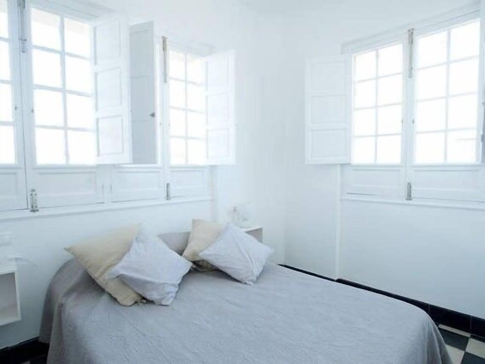 Apartamentos Calle Rosario