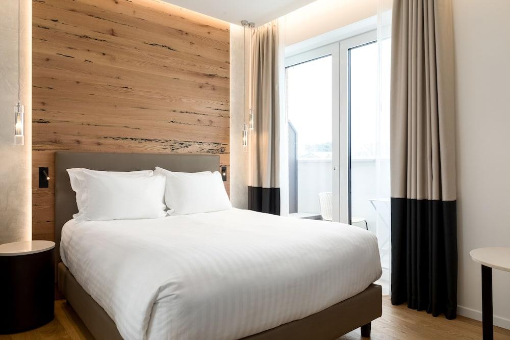 Ac Hotel Venezia by Marriott