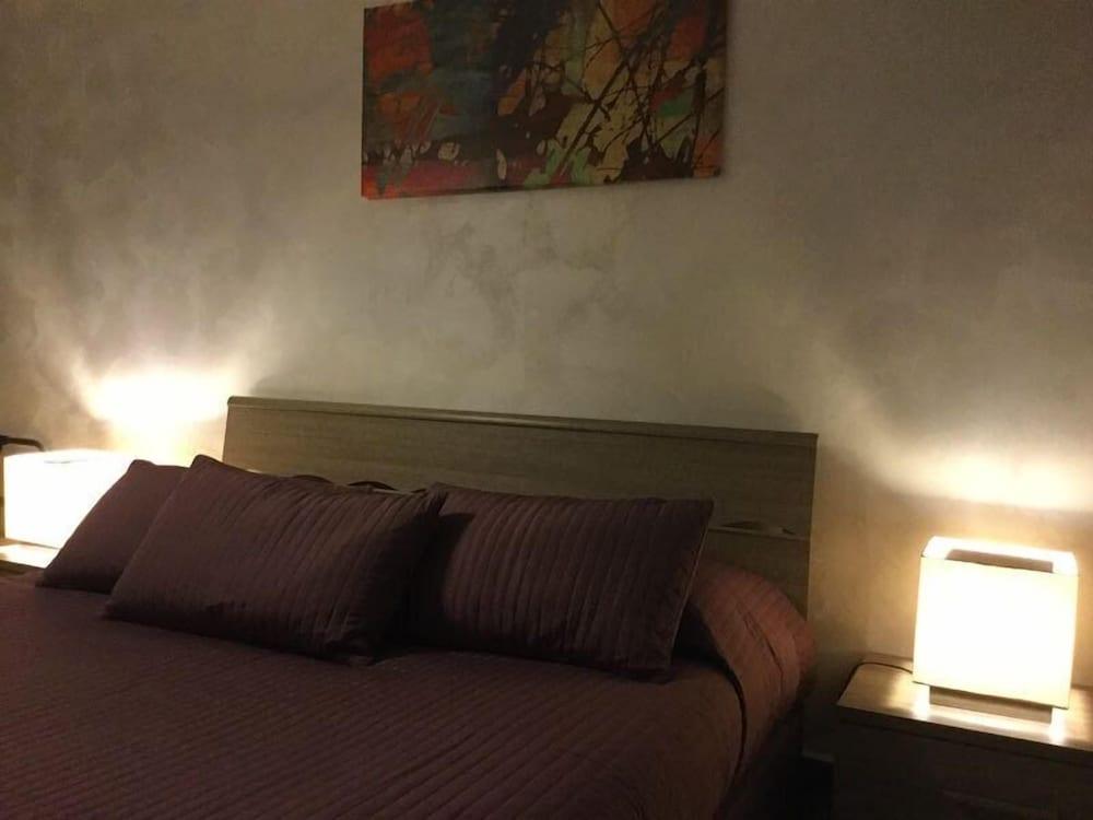 Castiglione Residence