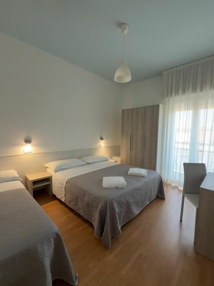 Hotel KURSAAL di Bellaria