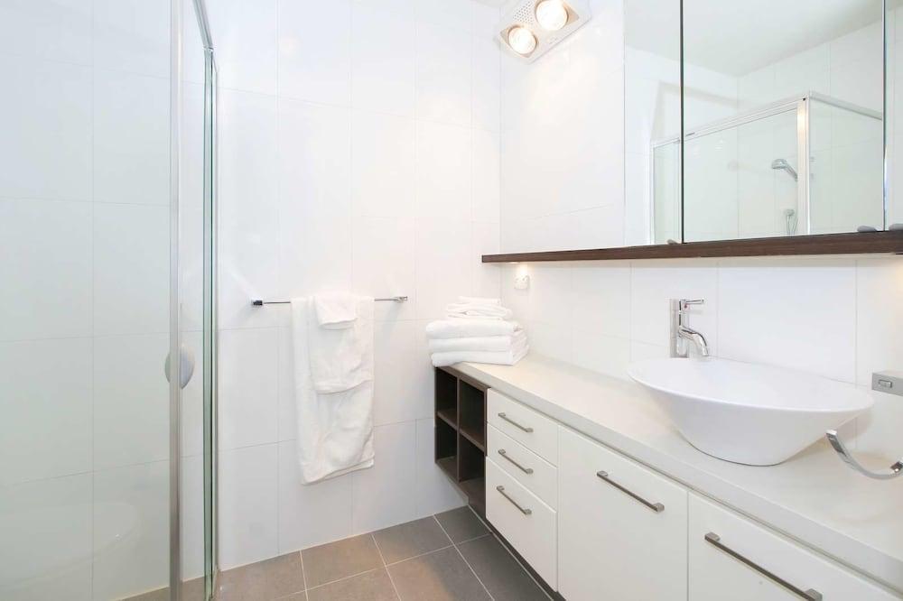 Carlisle St Executive