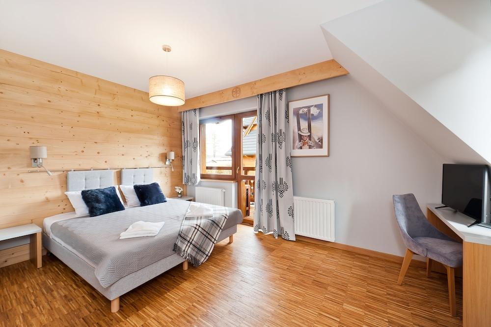 Sun & Snow Resorts Lipki Park