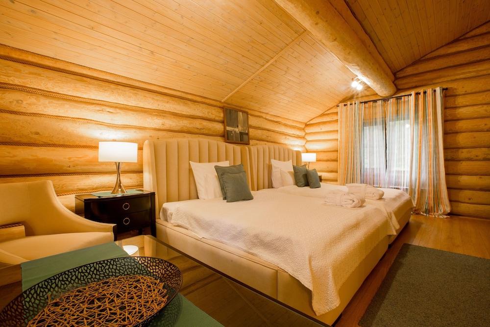 Eco Hotel Romanov Les