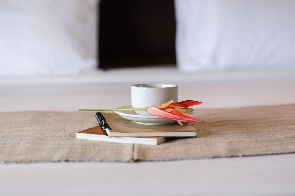 Rai Saeng Arun Resort