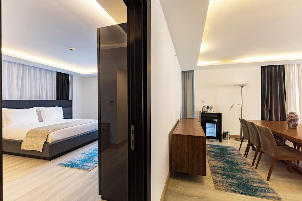 The Nowness Luxury Hotel & Spa (Adults Only 16+)