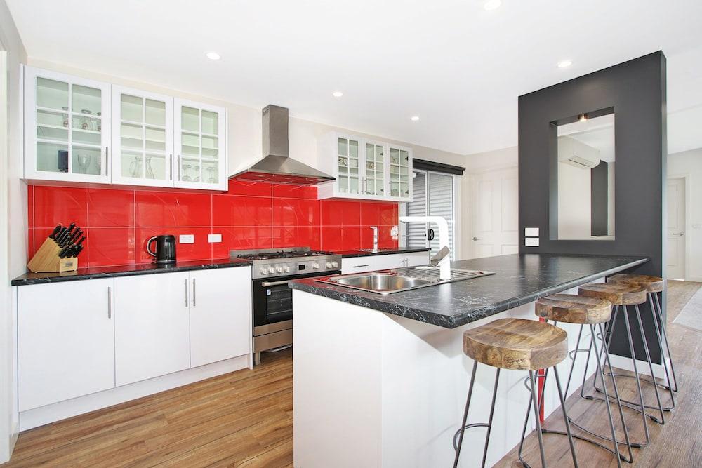 3 Peaks Rise - BRIGHT