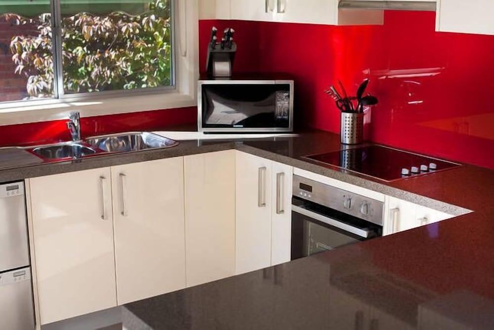 4 Anderson - In the Heart of Bright