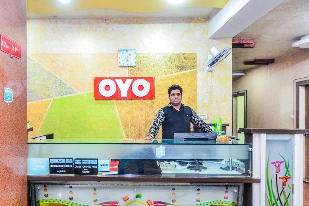 OYO 2722 Hotel Prince