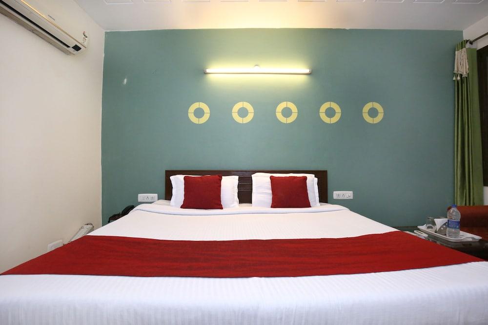 OYO 6366 Hotel Sangam 45