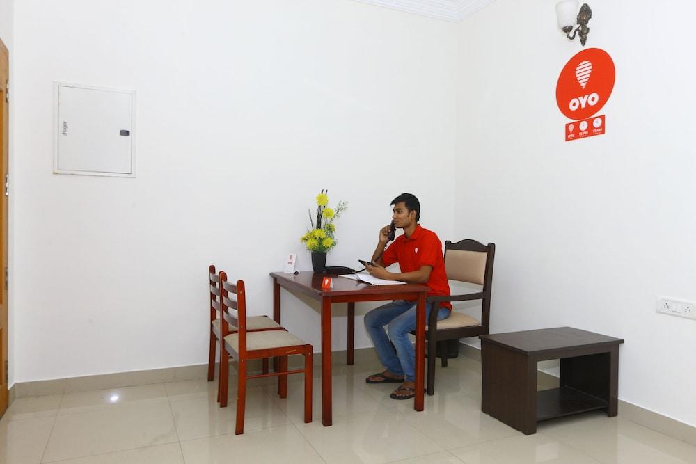 OYO 10106 Hotel NLBR