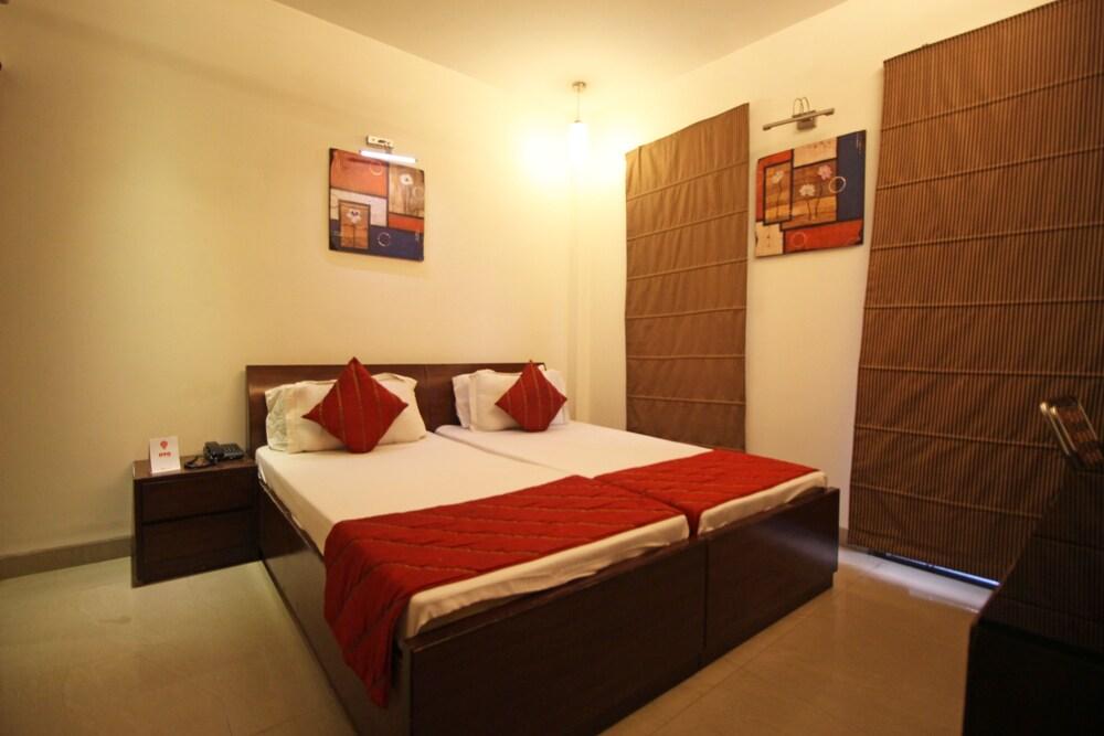 OYO 6018 Ethnic Facilities