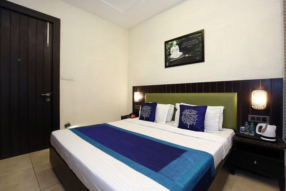 OYO 9982 near Bus Stand